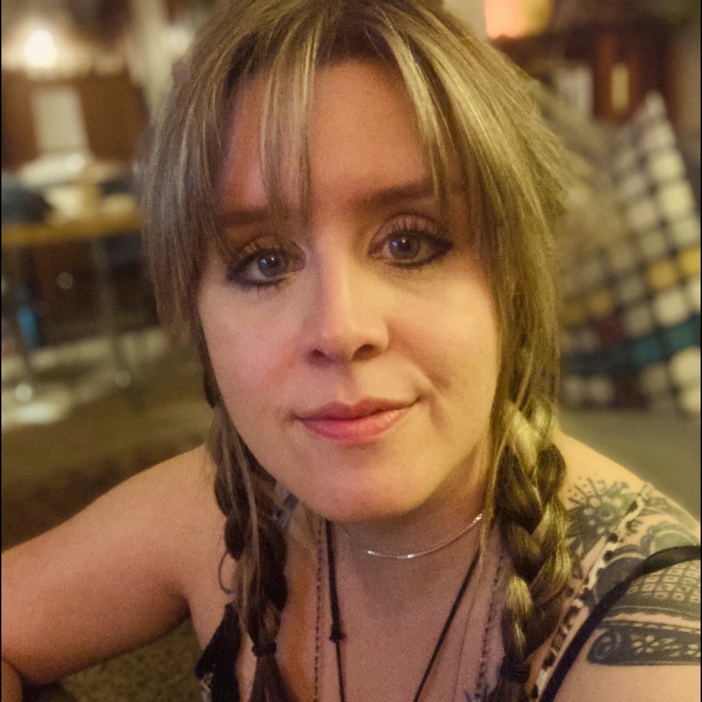 Meet your Posher, Natalie